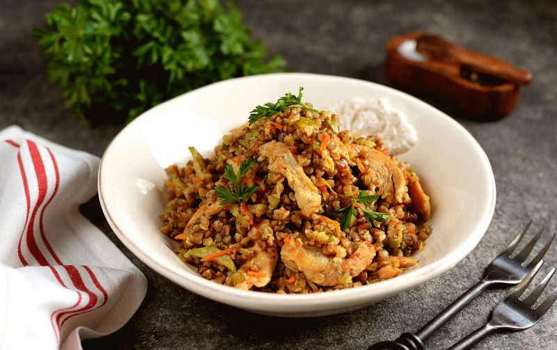 GRANO SARACENO CON POLLO