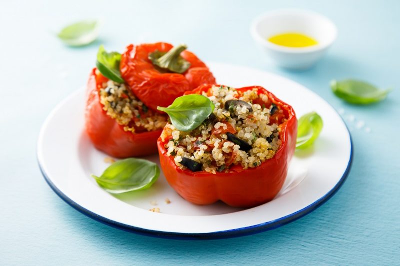 PEPERONI RIPIENI CON QUINOA
